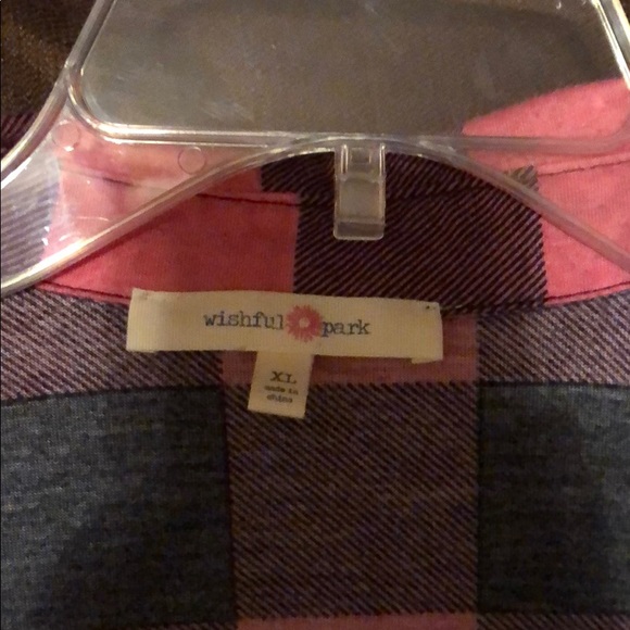 Pink and black checker 3/4 sleeve shirt - Picture 2 of 5